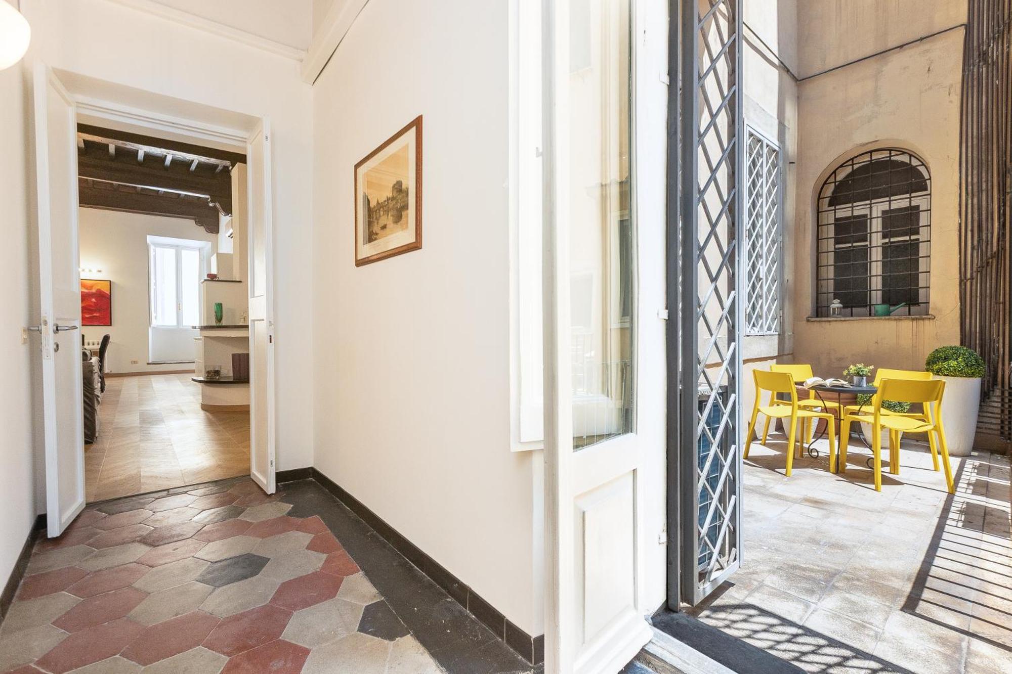 In - Bramante Luxury Lejlighed Rom